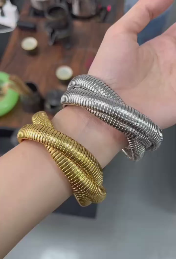 Triple Layer Wrap Around Snake 18k Gold Stainless Steel Stretchable Bracelet for Women