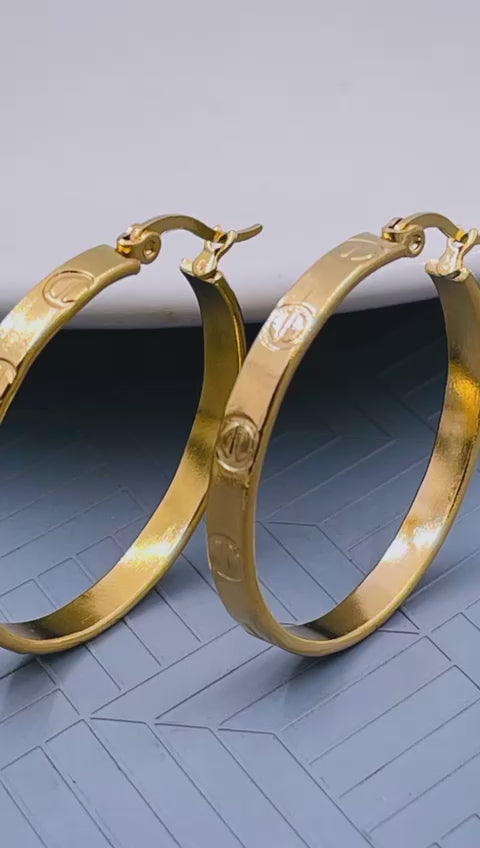 Classic Nail Screw 18K Gold Stainless Steel Hoop Earring Pair Bulk