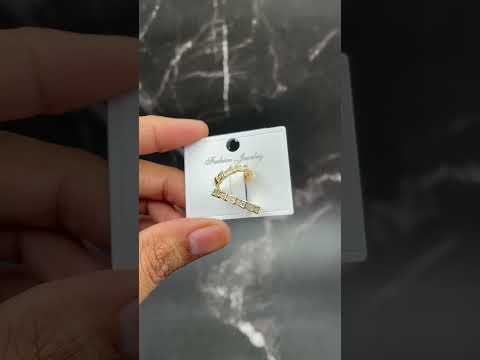 Snake Solitaire Surface Cubic Zirconia 18K Gold Anti Tarnish Single Ear Cuff Earring For Women