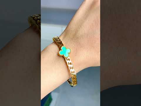 Black Clover Curb 18K Gold Stainless Steel Anti Tarnish Cuff Openable Kada Bangle for Women