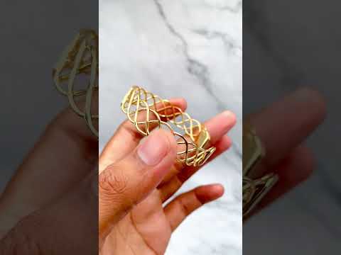 Wave 18K Gold Anti Tarnish Cuff Bracelet For Women Bulk