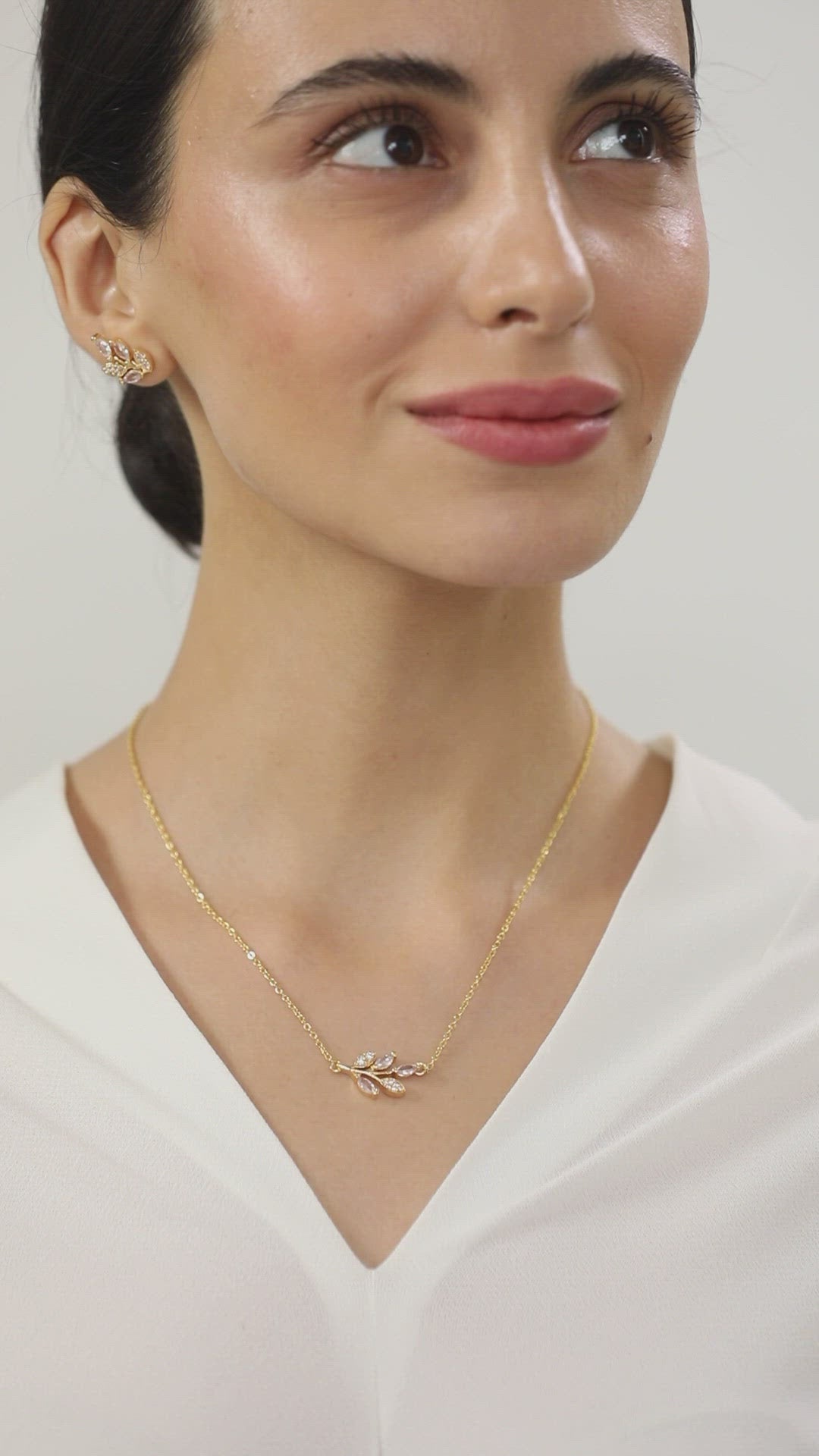 Brass 18K Rose Gold Marquise Vine Pendant For Women Bulk