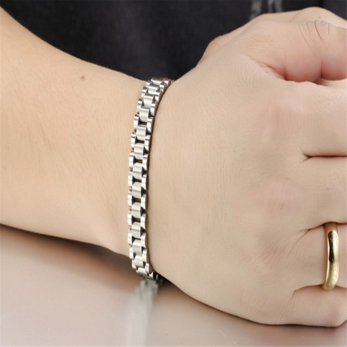 Watch Style Glossy Silver 316L Stainless Steel Bracelet For Men Bulk