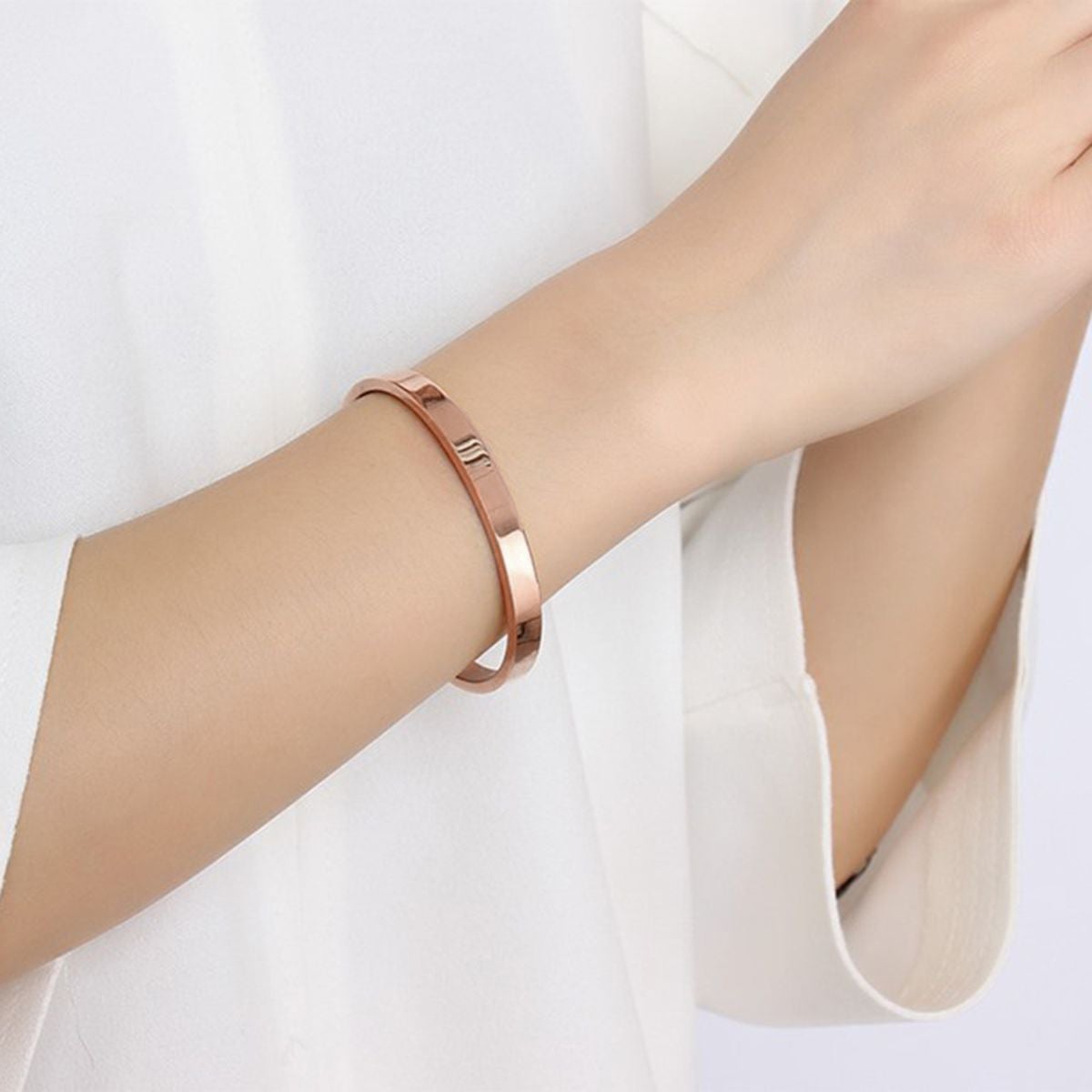 Classic Glossy 316L Surgical Stainless Steel Openable Bangle Bracelet