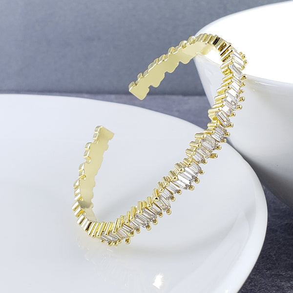 Stylish Gold Baguette Crystal Cubic Zirconia Cuff Kada Bangle Bulk Main image