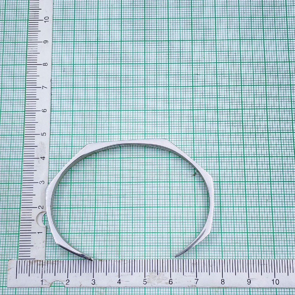 Stainless Steel Plain Silver Hexagon Cuff Kada For Women Bulk