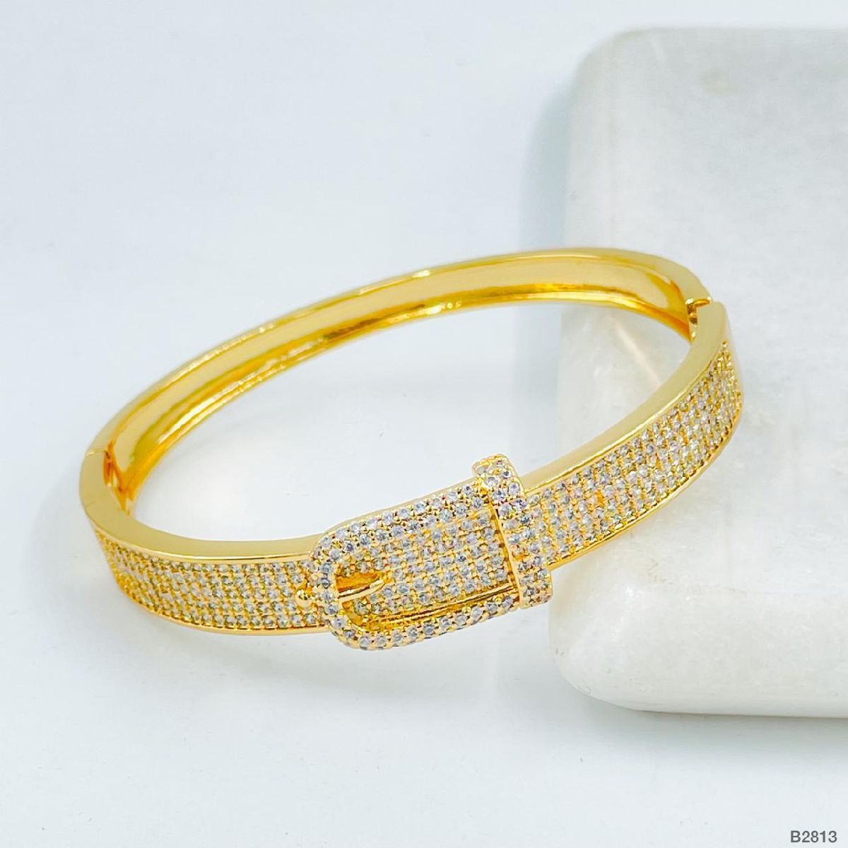 Belt Buckle Cubic Zirconia 18K Gold Copper Openable Bangle Kada Bulk Main image