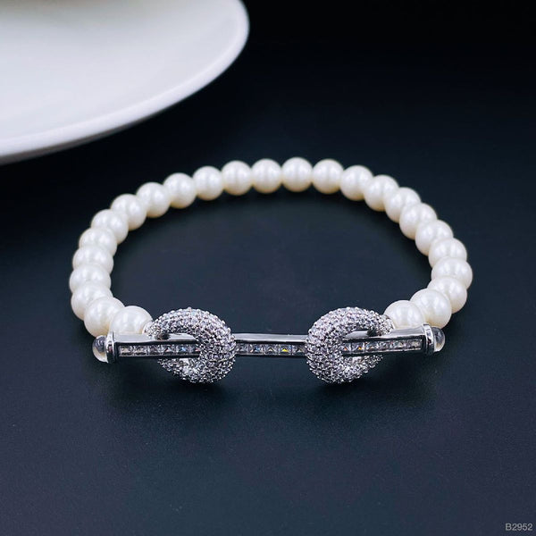Princess White Cubic Zirconia Platinum Silver Pearl Bracelet Bulk Main image