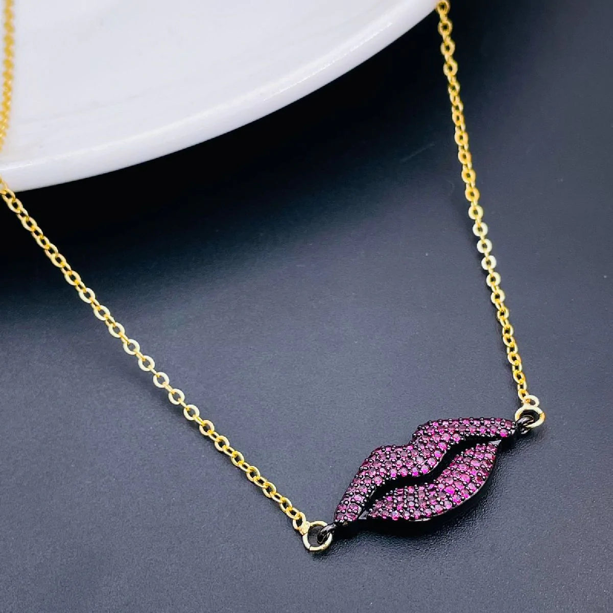 Lips Kiss Black Pink Gold Copper Pendant Chain Necklace for Women Main image