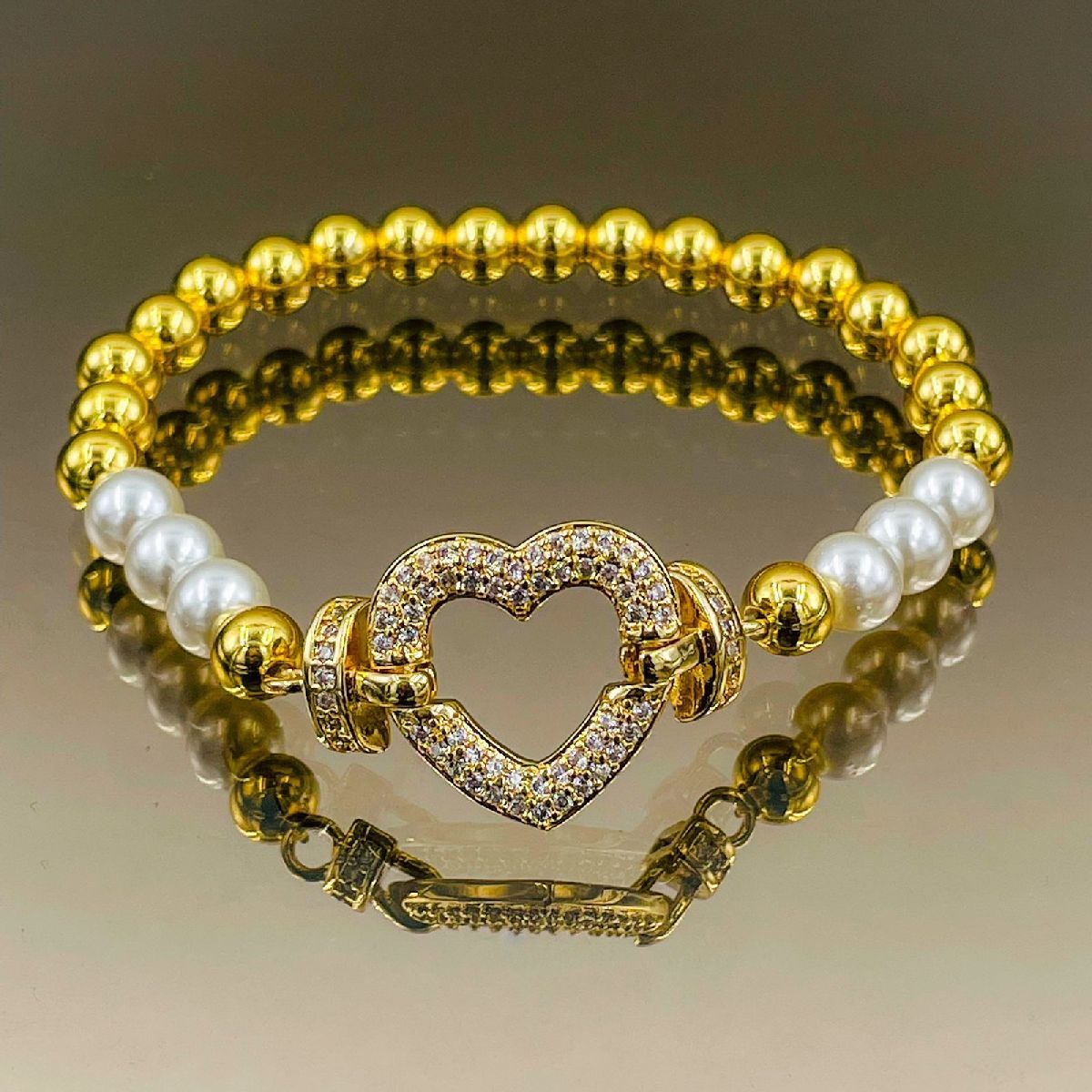 Heart Love Pearl Cubic Zirconia 18K Gold Beads Bracelet for Women Main image