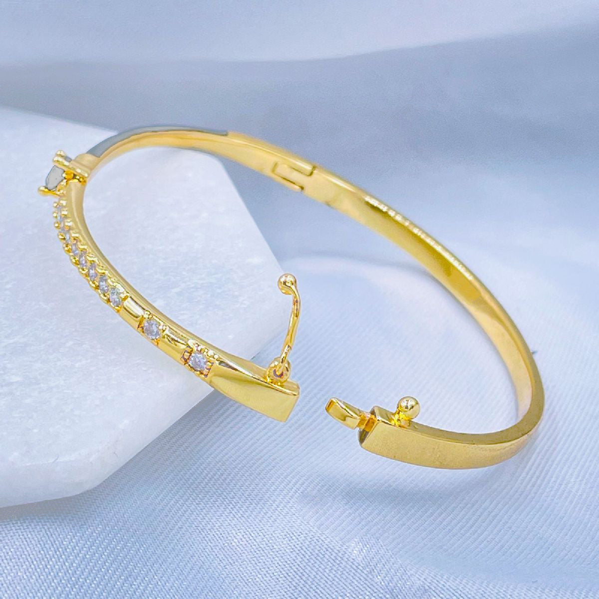 Black Spinel CZ Slim Pear Enamel 18K Gold Cuff Bracelet Bulk