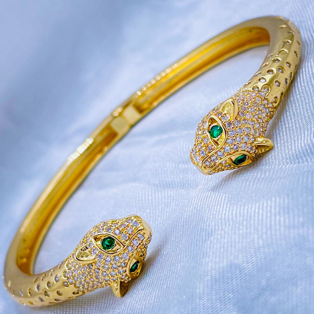 Dual Panther Cubic Zirconia Cluser Dotted 18K Gold Bangle Cuff Bulk