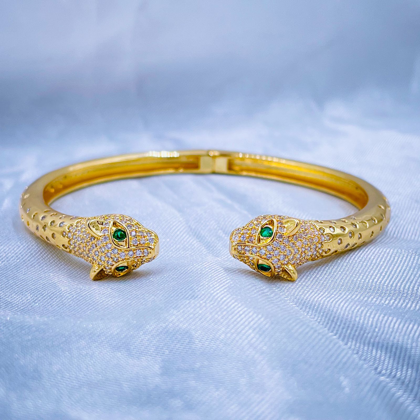 Dual Panther Cubic Zirconia Cluser Dotted 18K Gold Bangle Cuff Bulk