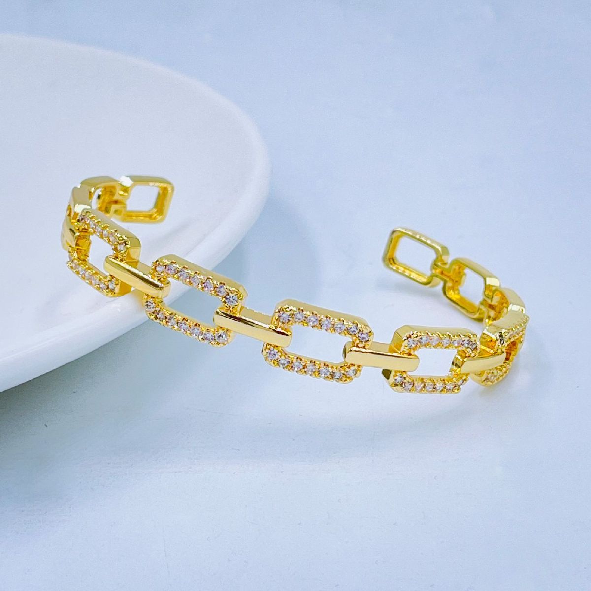 Smart Link Chain Cubic Zirconia 18K Gold Copper Cuff Bangle Women Bulk