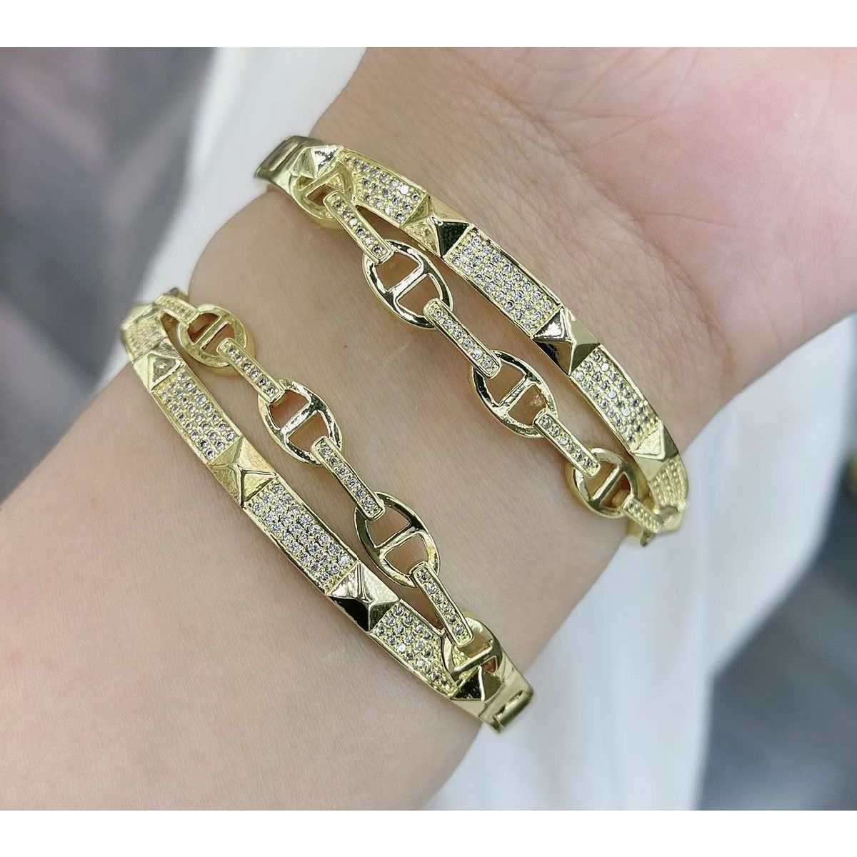 Dual Luxury CZ 18K Gold Anti Tarnish Openable Kada Bracelet Bulk