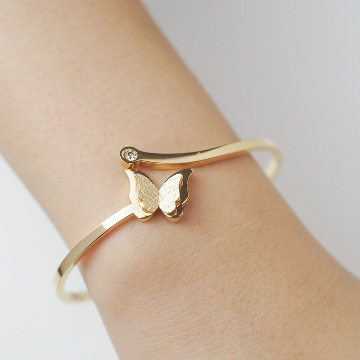 Butterfly Zircon 18K Gold Stainless Steel Openable Kada Bangle Bulk