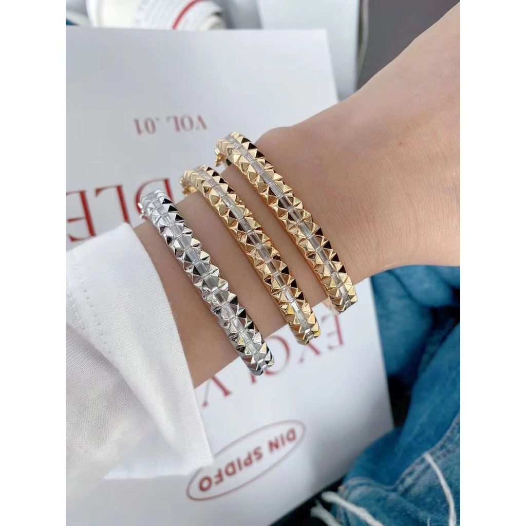 Checkered Baguette Cubic Zirconia 18K Gold Openable Kada Bangle Bulk
