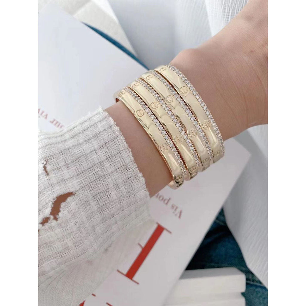 Screw Cubic Zirconia Copper 18K Gold Openable Kada Bangle Women Bulk