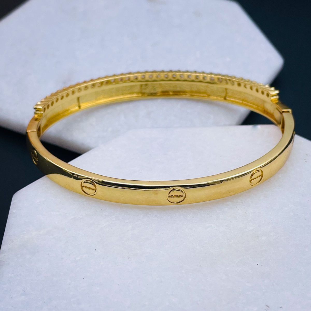 Screw Cubic Zirconia Copper 18K Gold Openable Kada Bangle Women Bulk