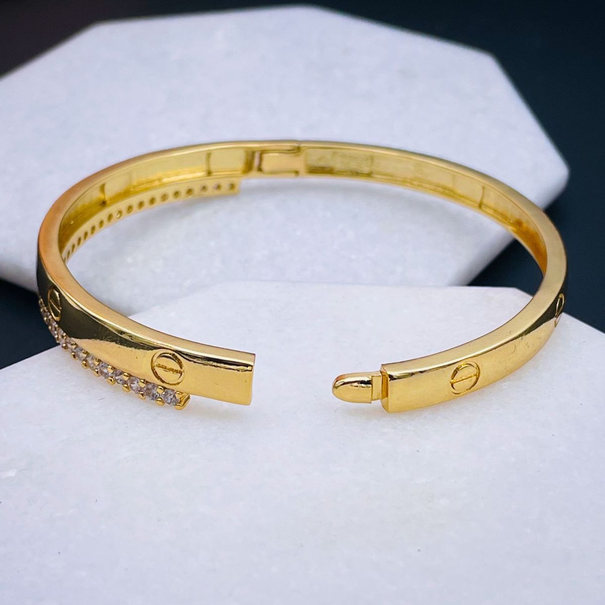 Screw Cubic Zirconia Copper 18K Gold Openable Kada Bangle Women Bulk
