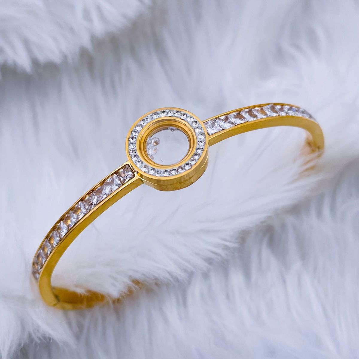 Dancing In Space Gold Stainless Steel Openable Kada Bangle Bulk Main image