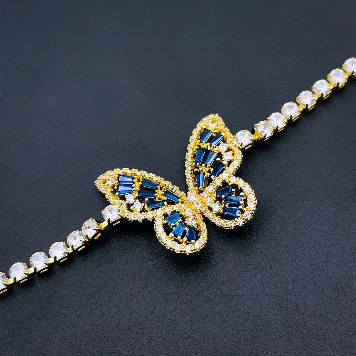 Blue Butterfly Cubic Zirconia 18K Gold Solitaire Bracelet Â Bulk