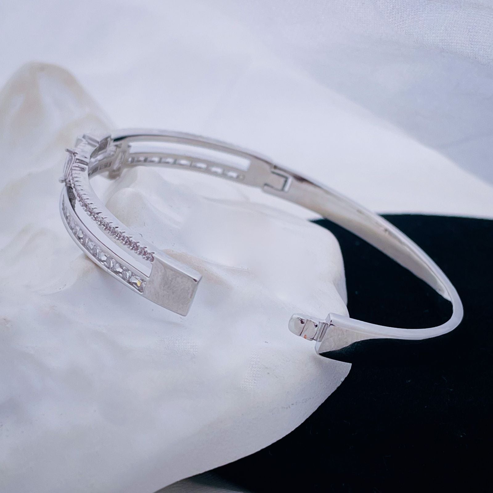 Dual Layer Baguette CZ 18K Gold Openable Kada Bracelet Bulk