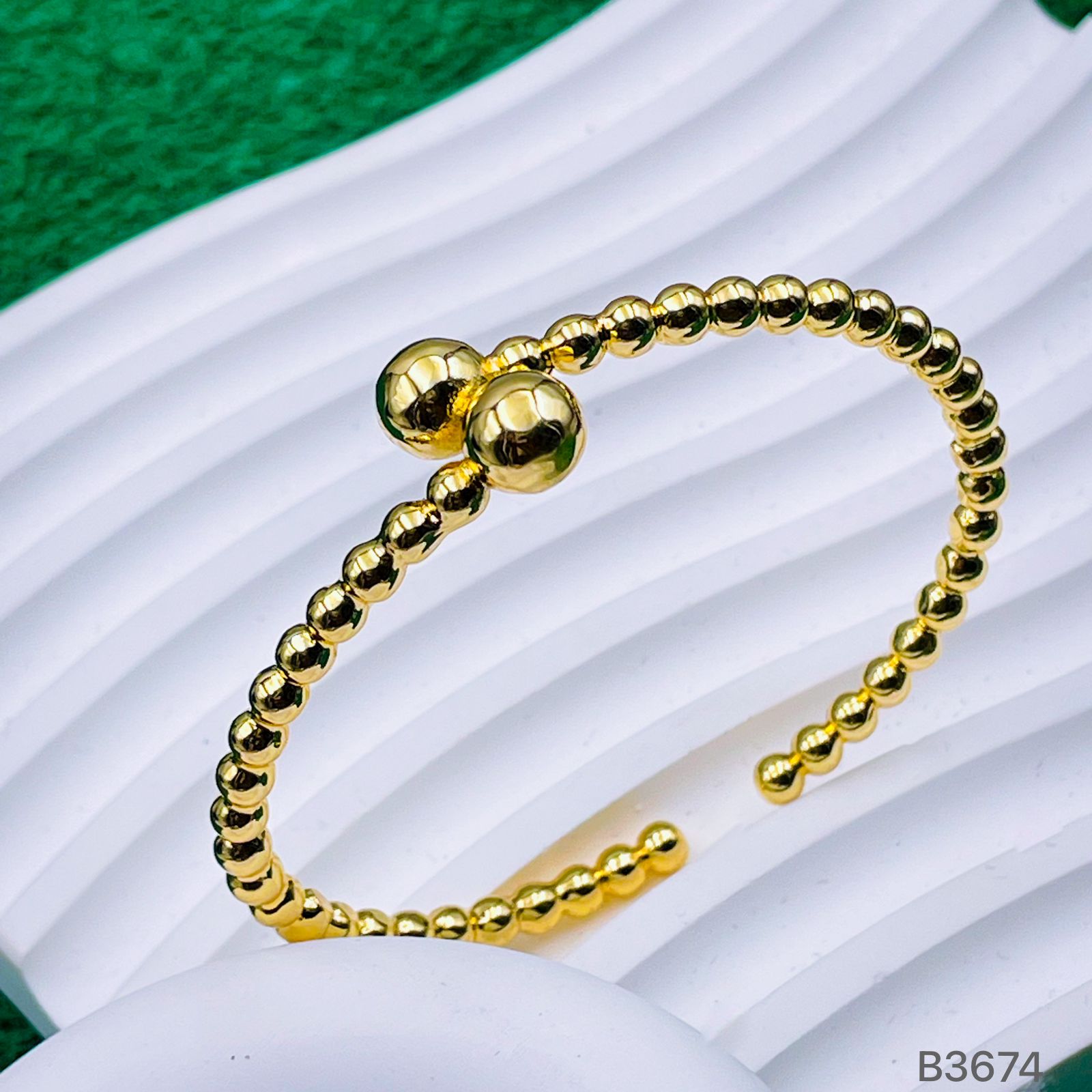Glossy 18K Gold Ball Cuff Kada Bangle Bracelet For Women Bulk Main image