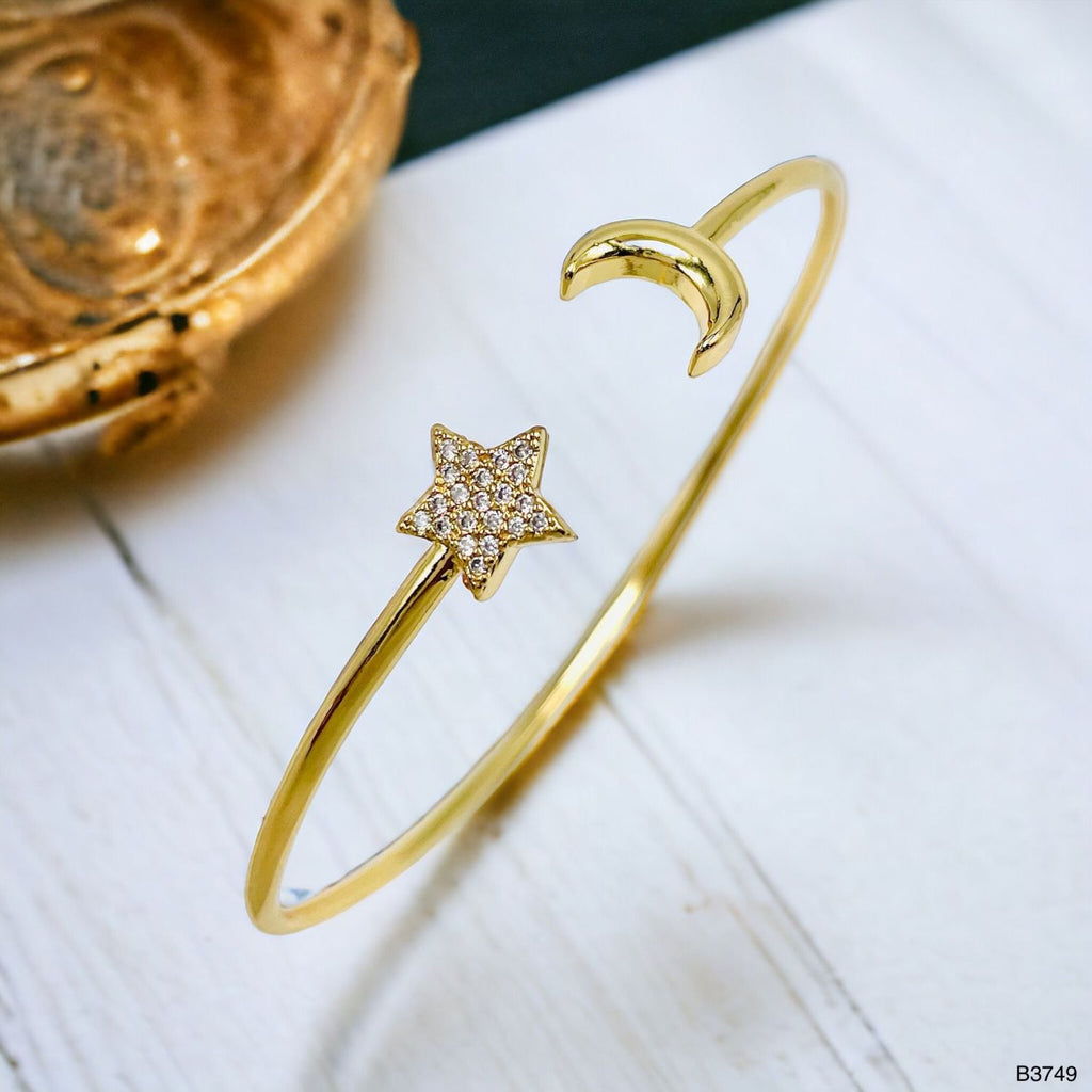 Star Moon Cubic Zirconia 18K Gold Anti Tarnish Cuff Bracelet Bulk