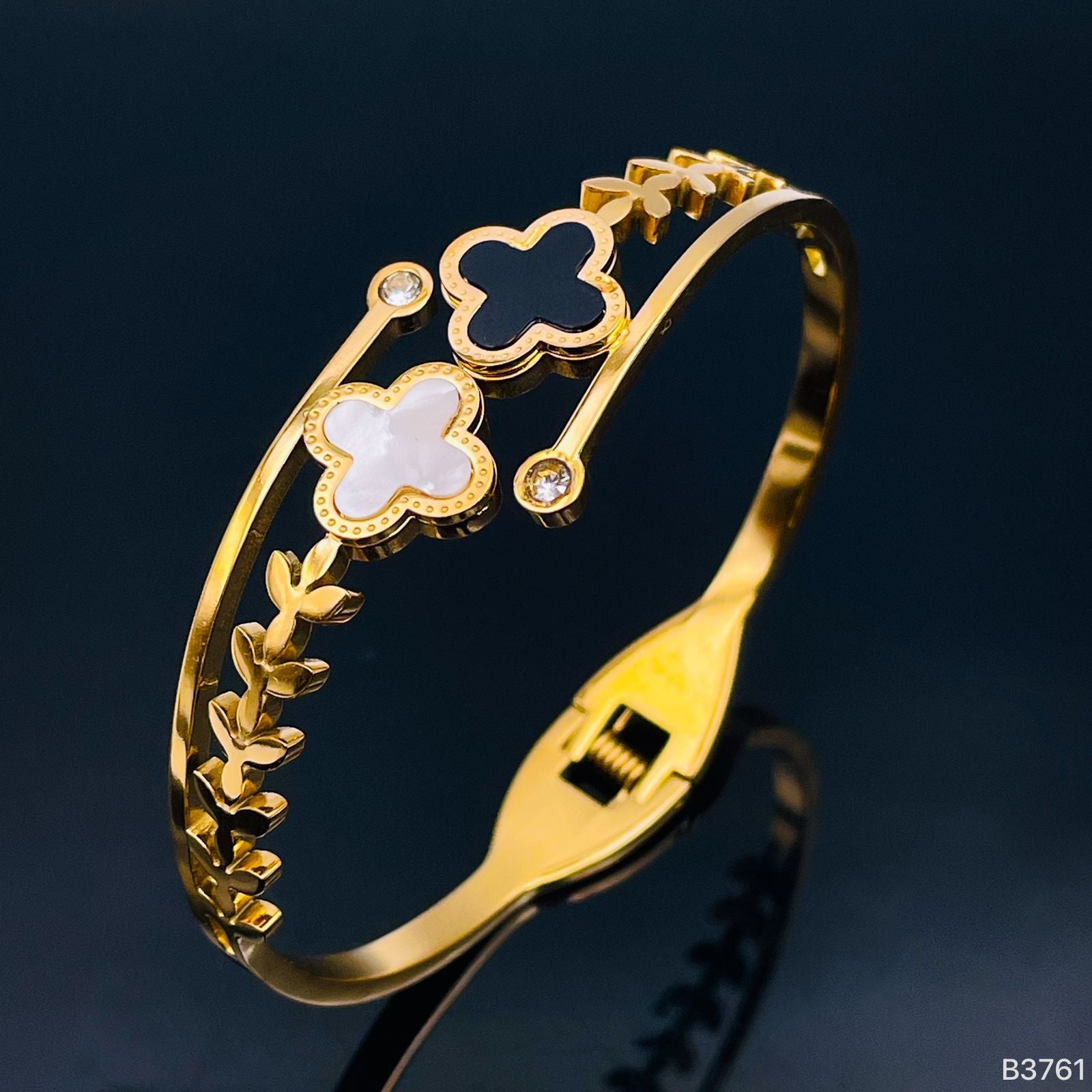 Black White Clover 18K Gold Anti Tarnish Stainless Steel Openable Kada for Women Main image