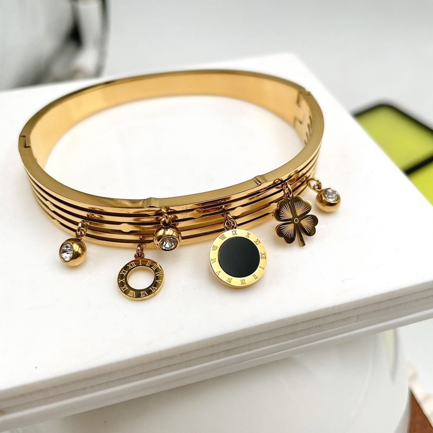 Black Roman Clover Layered 18K Gold Anti Tarnish Stainless Steel Openable Kada Bangle For Women Main image