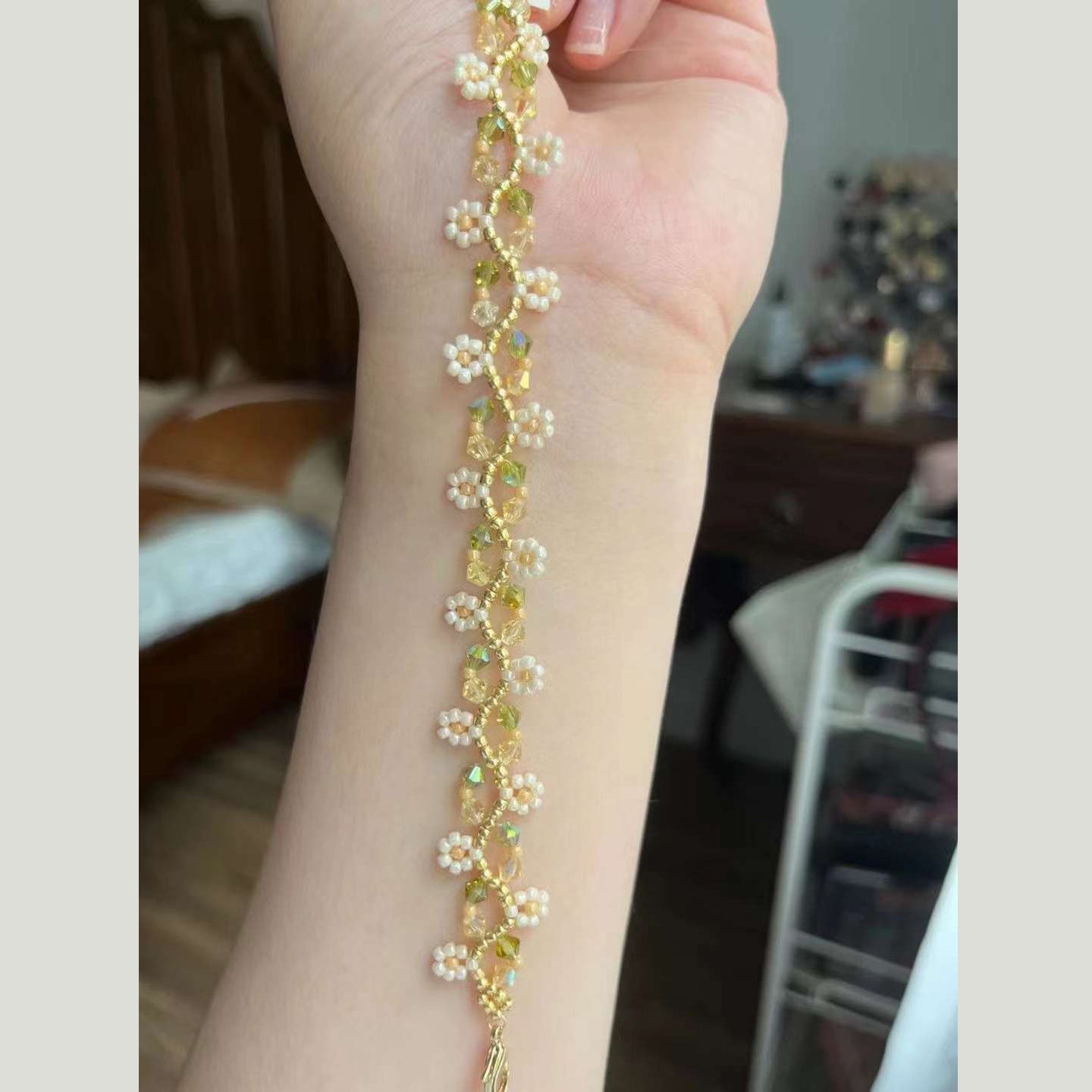 Daisy Floral Leave 18K Gold Anti Tarnish Bracelet For Women Bulk
