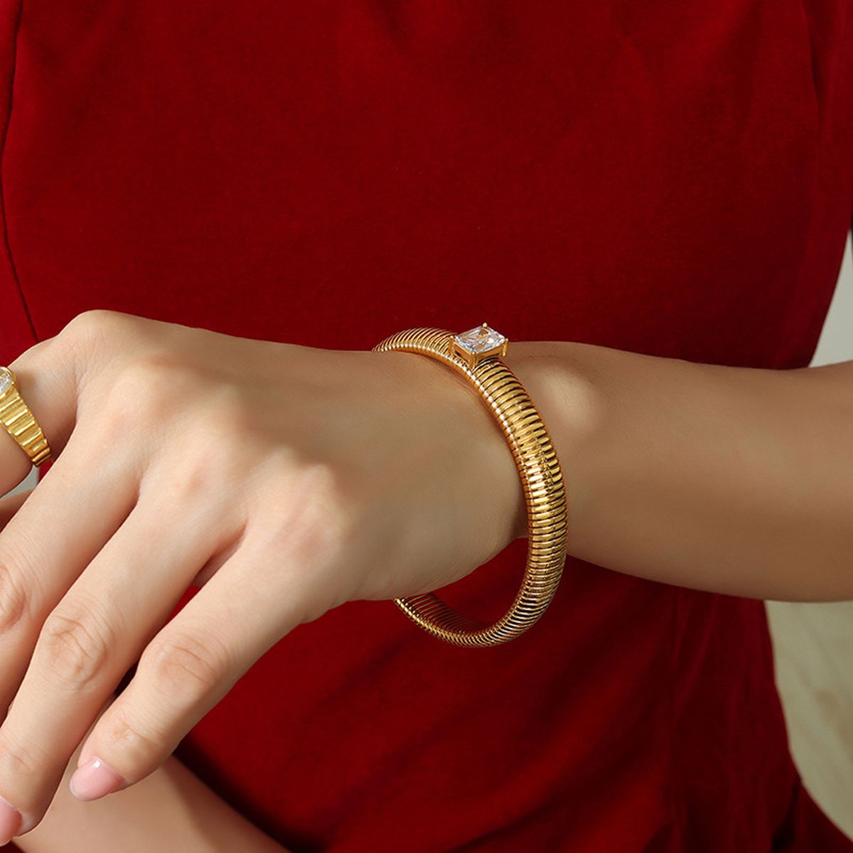 White Cubic Zirconia Stretchable Snake Elastic 18K Gold Anti Tarnish Stainless Steel Bangle Bracelet for Women