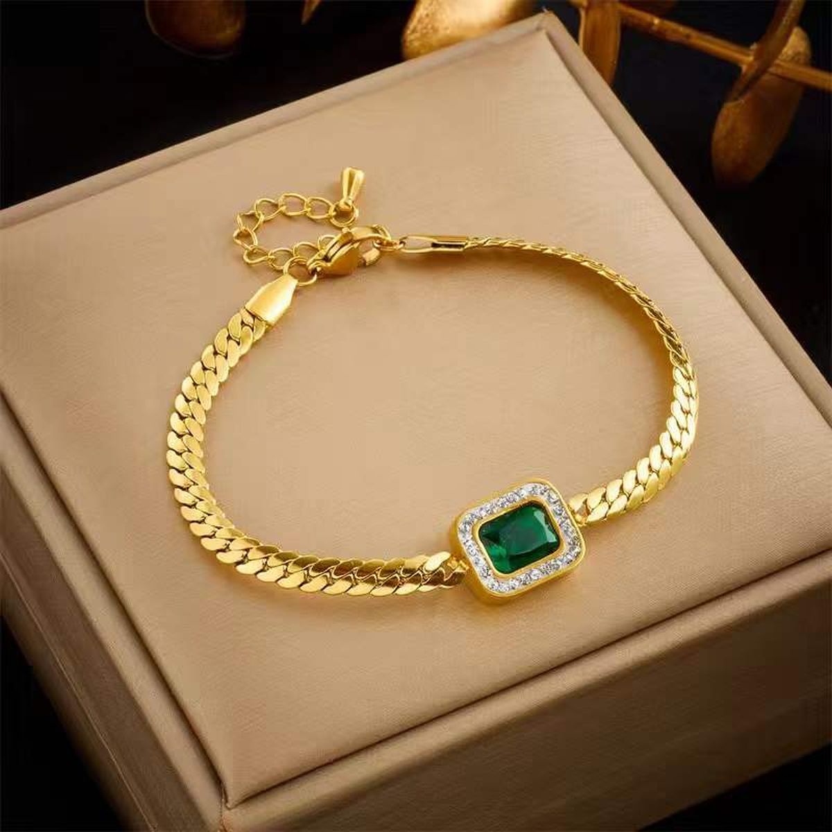 Emerald Green Curb 18K Gold Anti Tarnish Stainless Steel Bracelet Bulk Main image