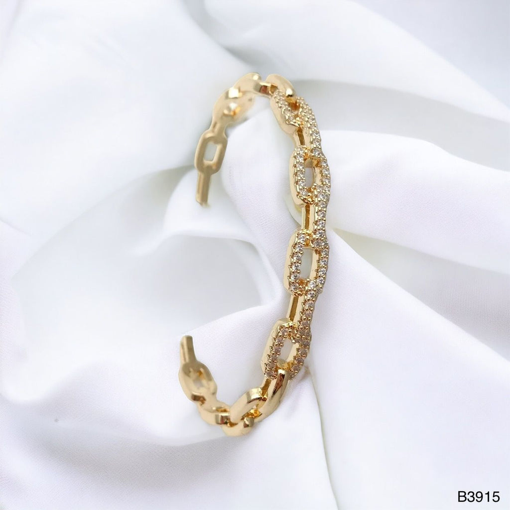 Oval Links Cubic Zirconia 18K Gold Cuff Kada Bracelet For Women Bulk