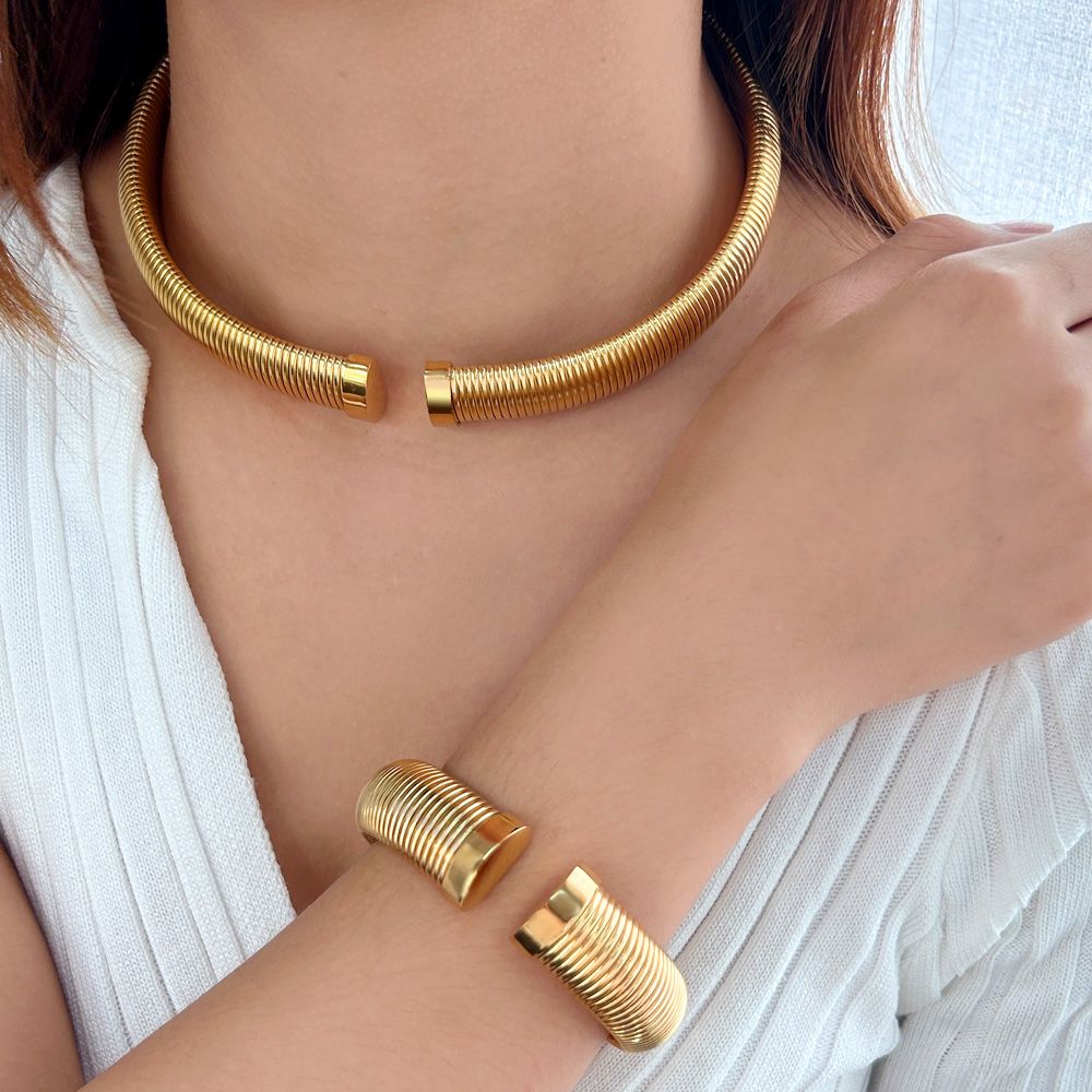 Cobra Snake 18K Gold Anti Tarnish Stainless Steel Open Cuff Kada Bracelet for Women Main image
