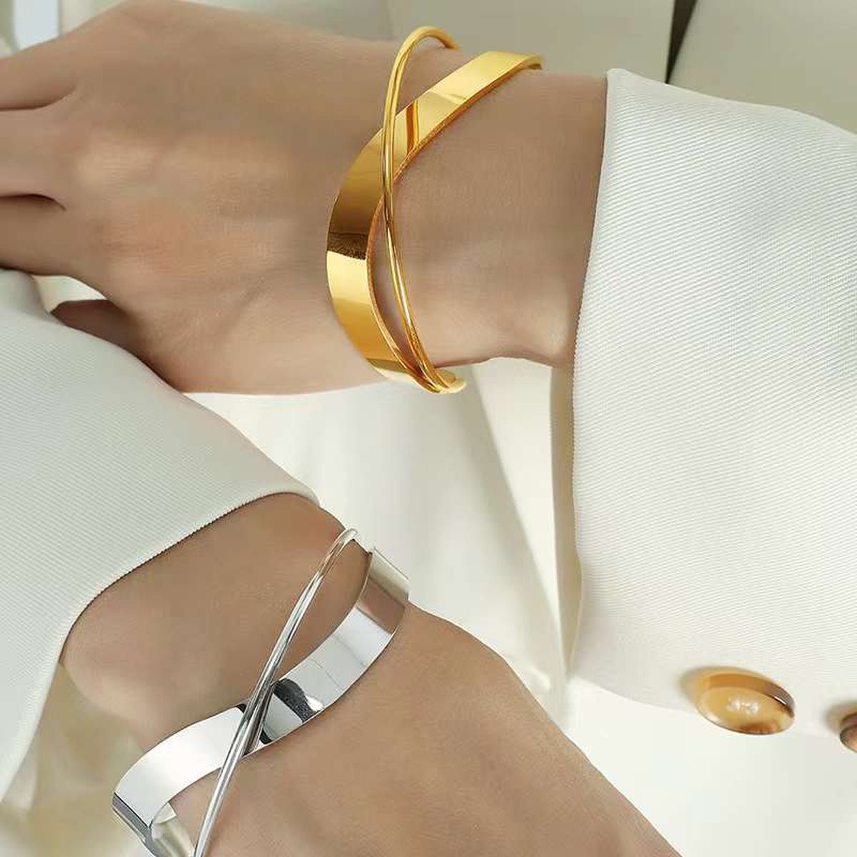Twisted Cross Over 18K Gold Anti Tarnish Bracelet Cuff For Women Bulk