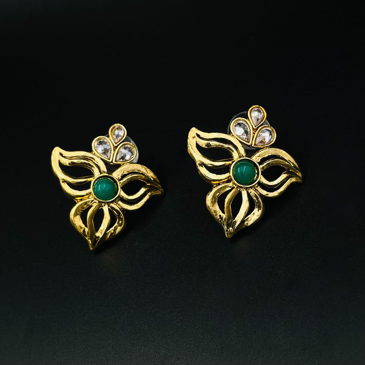 Cute Gold Plated Kundan Emerald Green Filigree Stud Earring Bulk