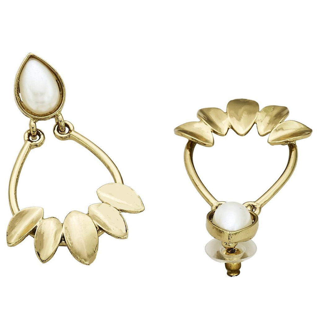 Italian Petal Pearl Gold Plated Dangling Earring For Women Bulk