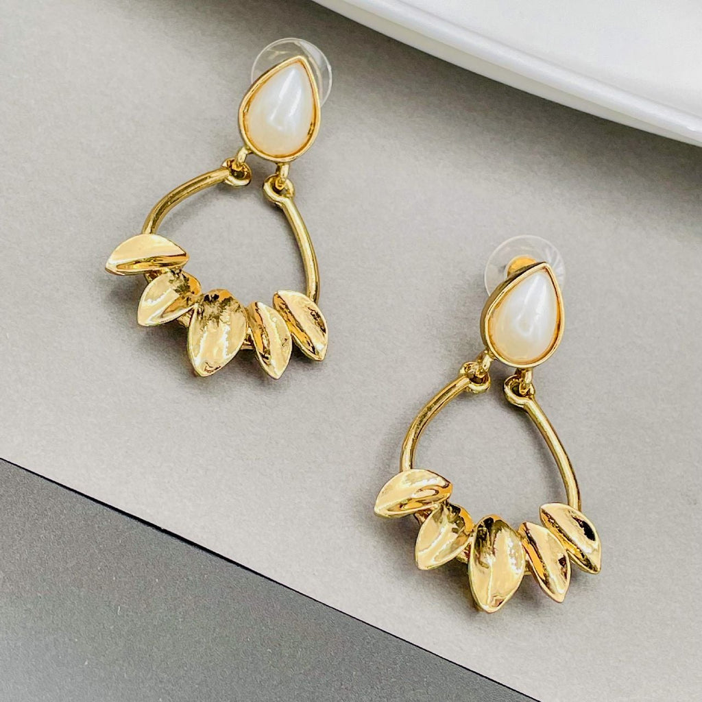Italian Petal Pearl Gold Plated Dangling Earring For Women Bulk