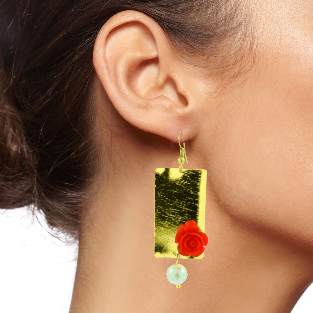 Daily Dangling Gold Plated Rose Pearl Earring For Women Bulk