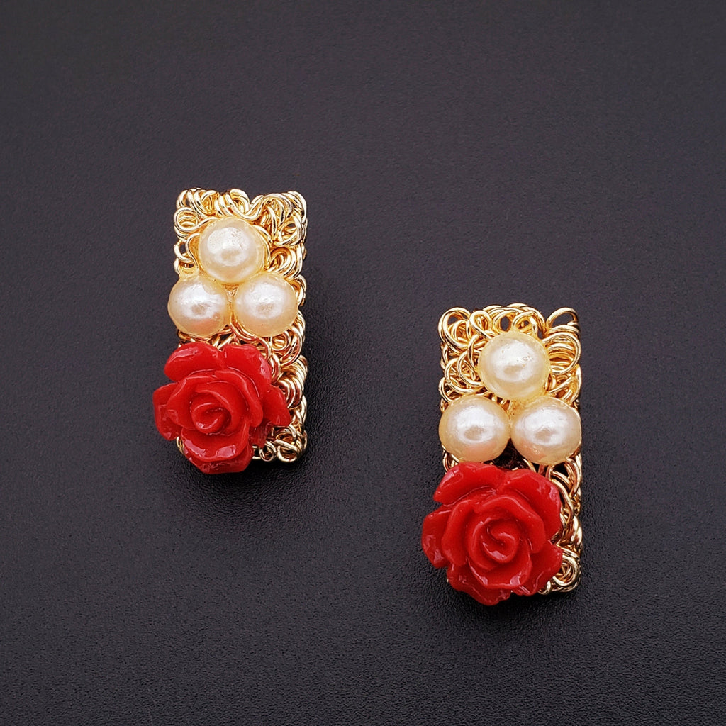 Daily Wear Gold Plated Coral Red Flower Pearl Stud Earring Women Bulk