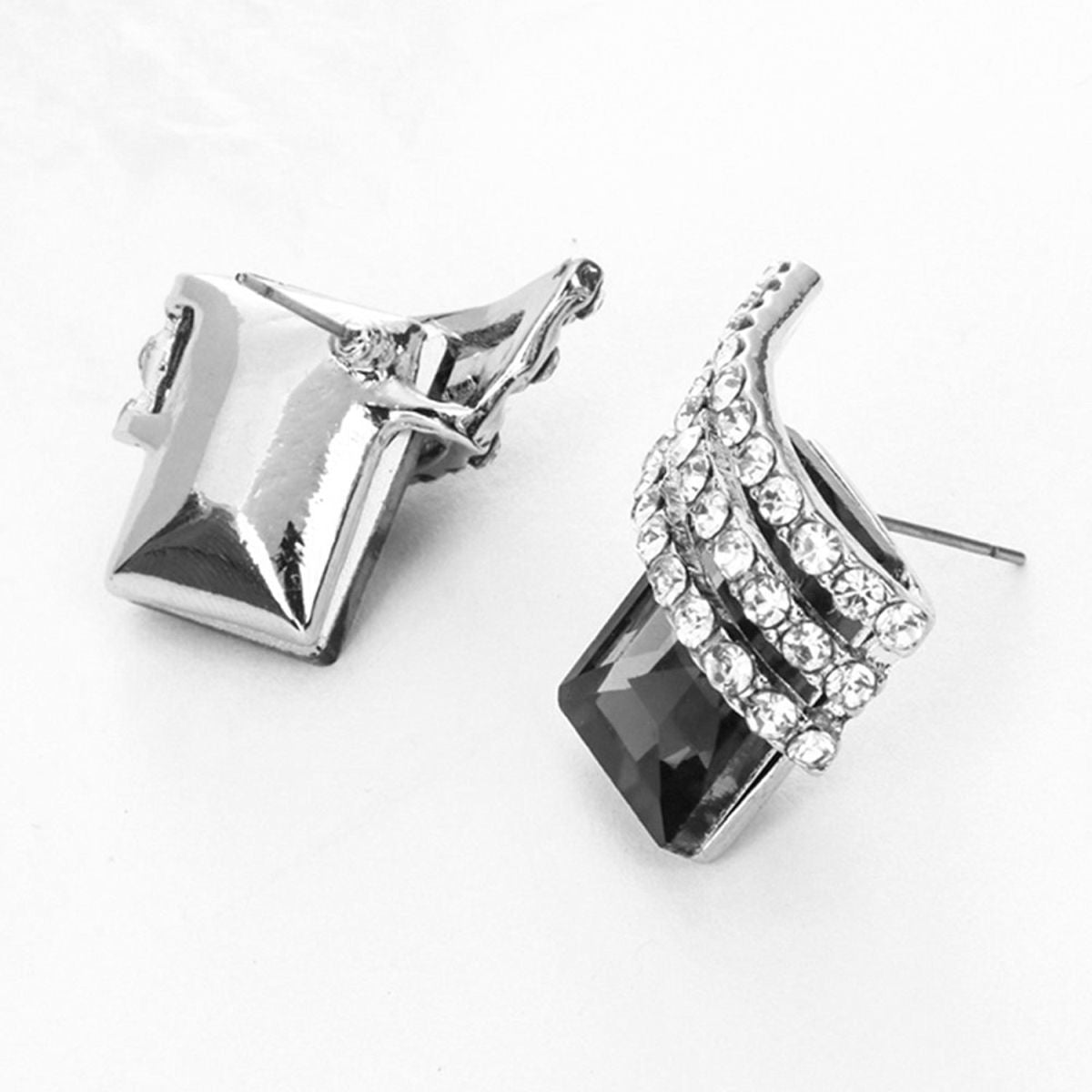 Three Stone Wave Aaa Crystal American Diamond Black Stud Earring Bulk