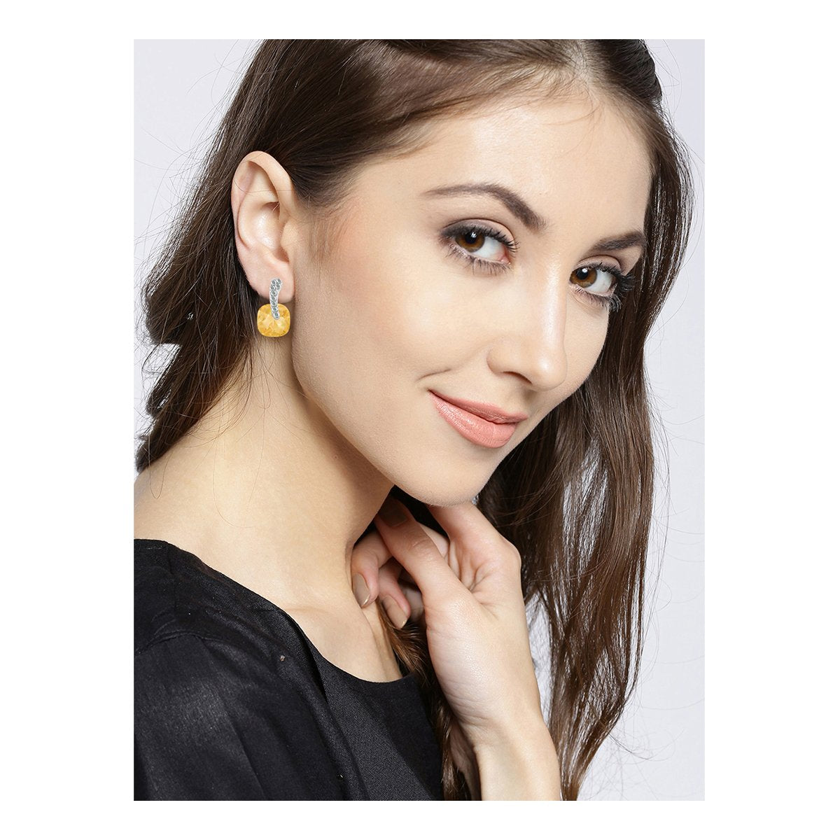 Cushion Aaa Crystal American Diamond Gold Stud Earring Girls Bulk