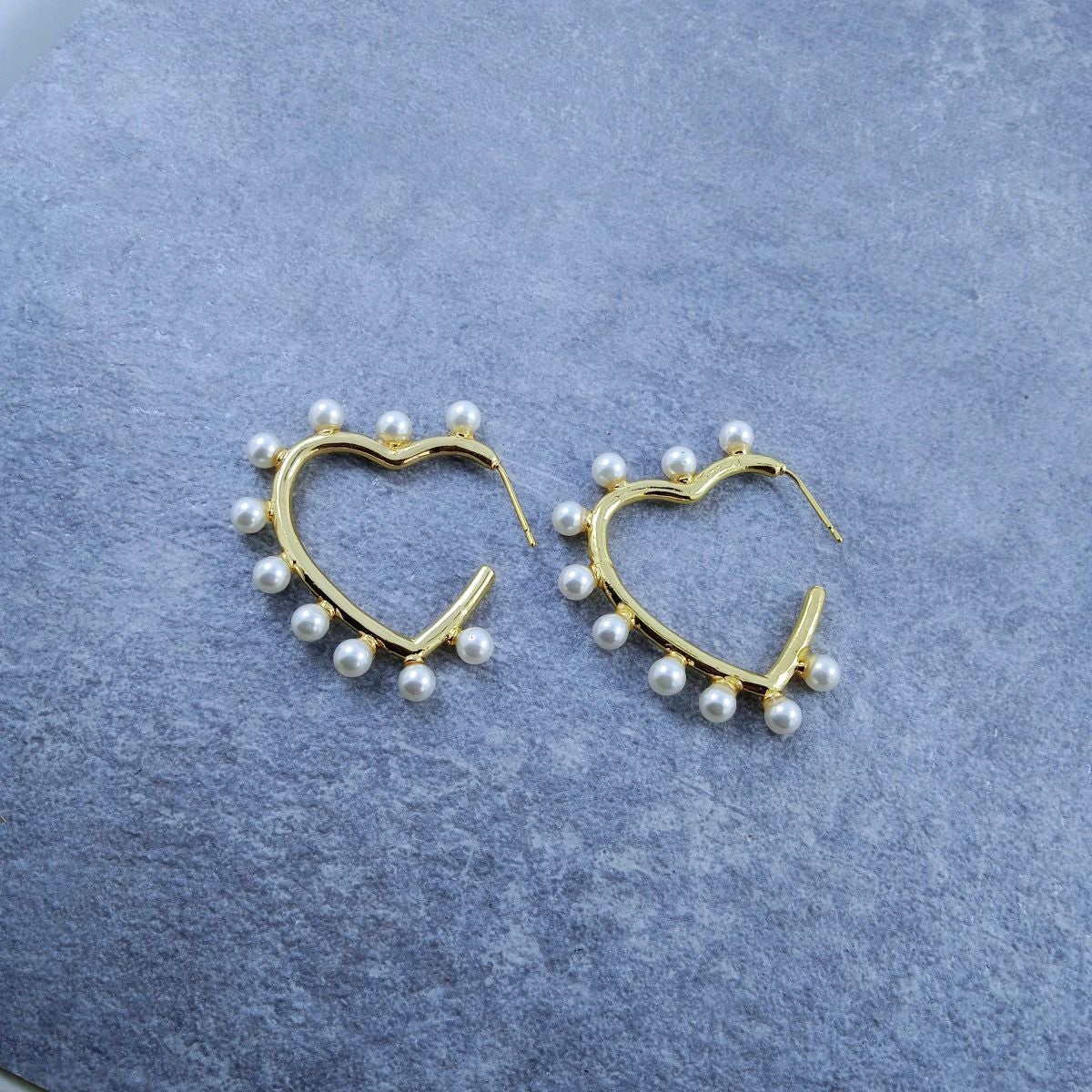 Round Gold Pearl Dangler Earring For Women Bulk