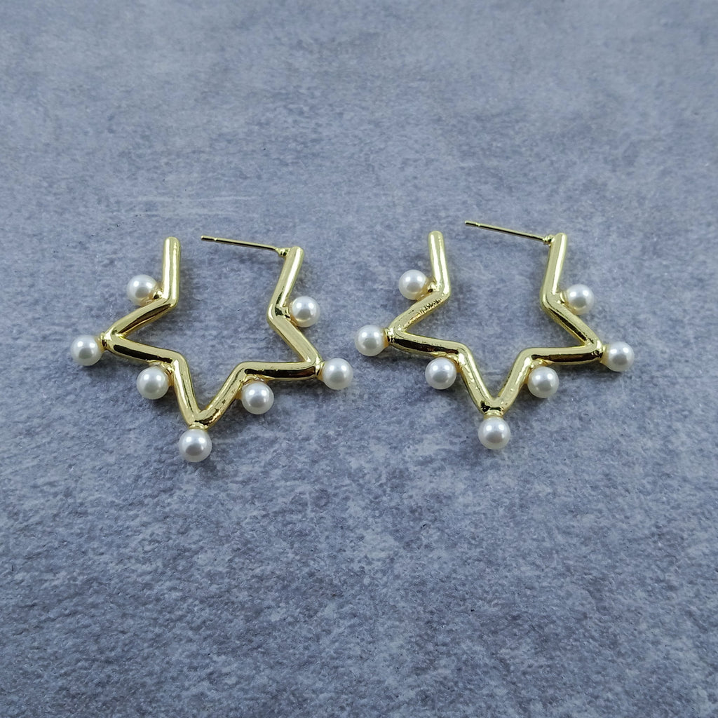 Round Gold Pearl Dangler Earring For Women Bulk