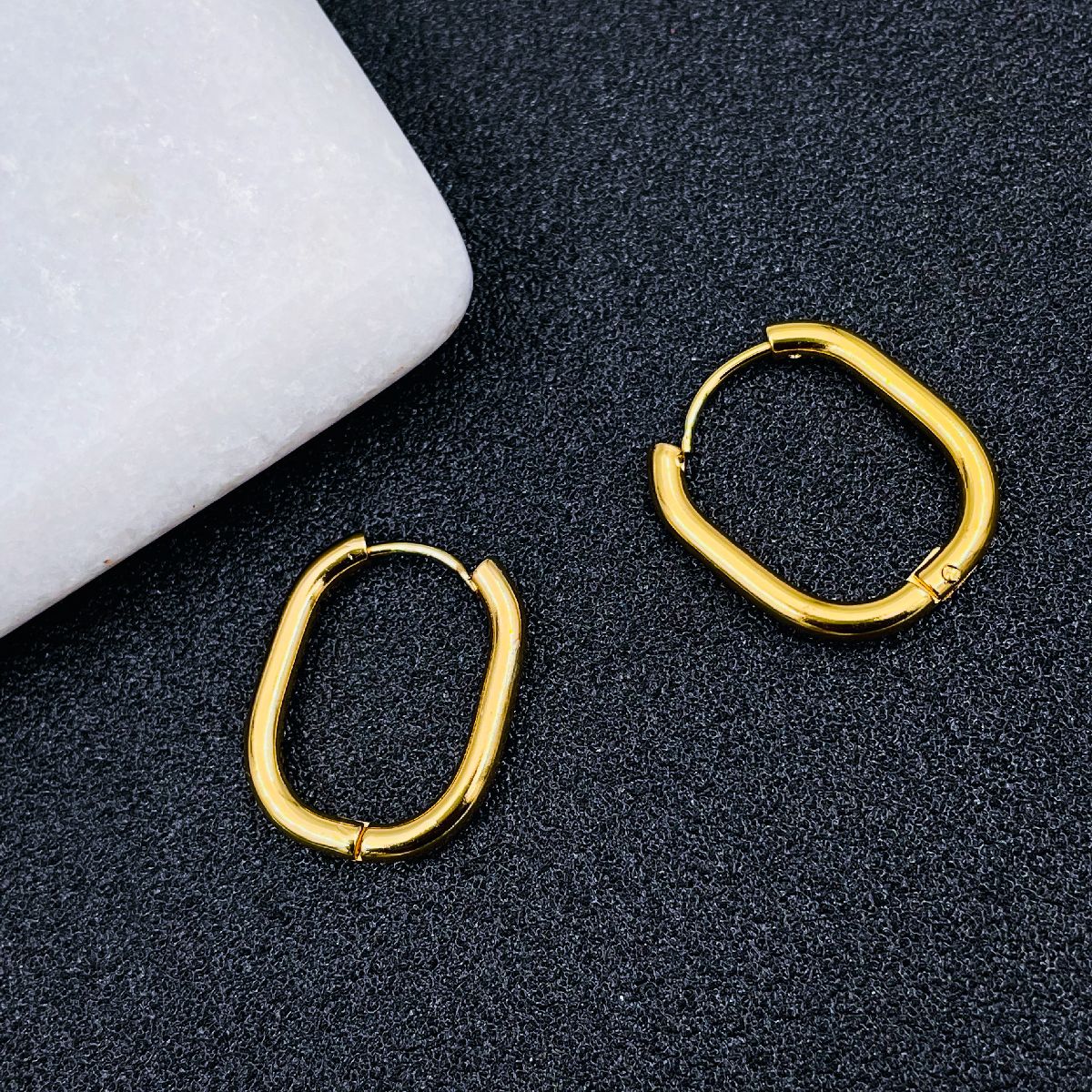 Stainless Steel Oval Rectangle Gold Hoop Earring Pair For Women Bulk Main image