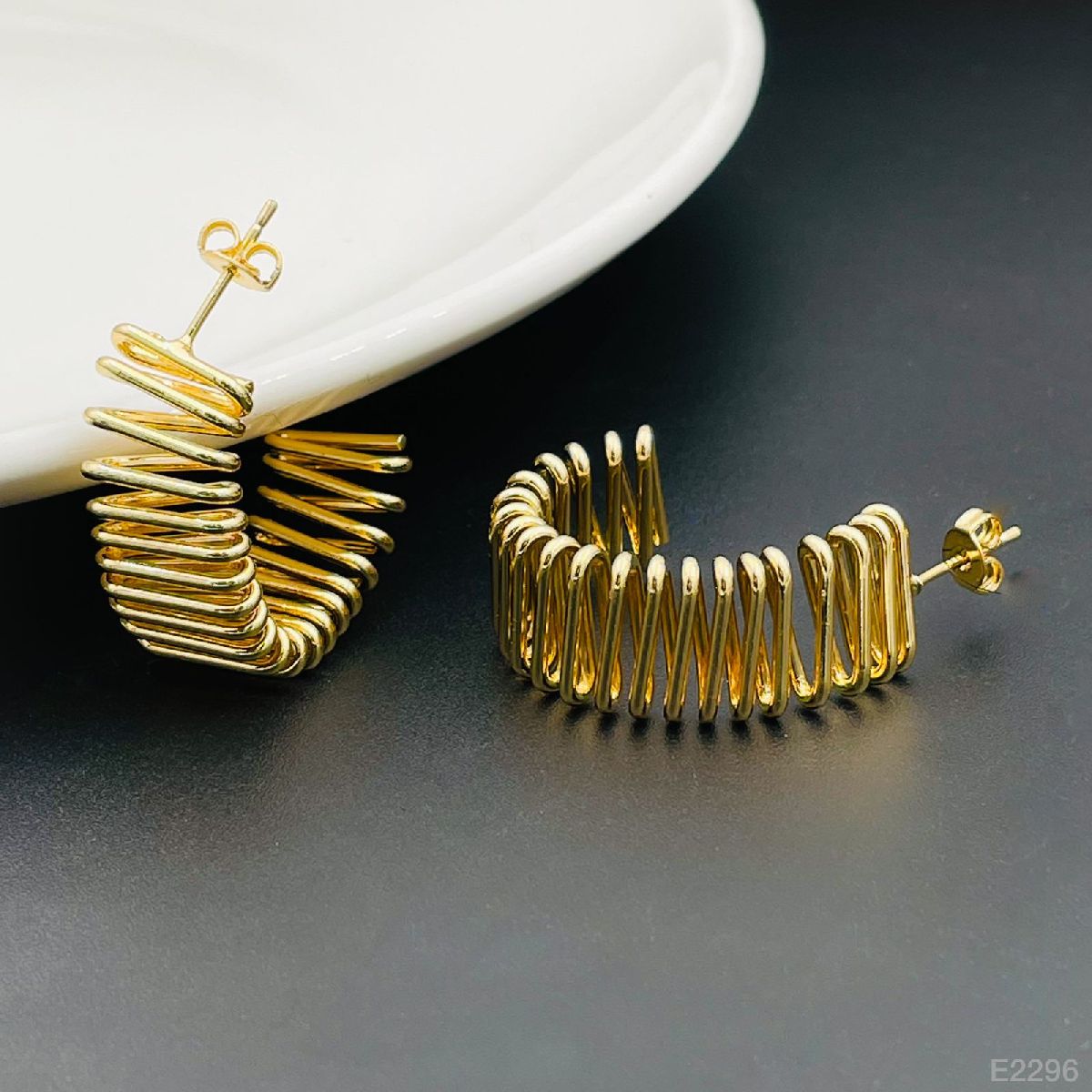 Geometric Mesh 18K Gold Copper Hoop Earring Pair For Women Bulk Main image