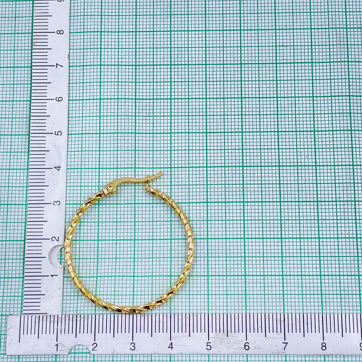 Twisted Wire 18K Gold Stainless Steel Hoop Earring For Women Bulk Secondary image