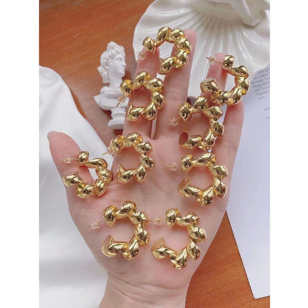 Twisted Curly 18K Gold Anti Tarnish Copper Hoop Earring Pair Bulk